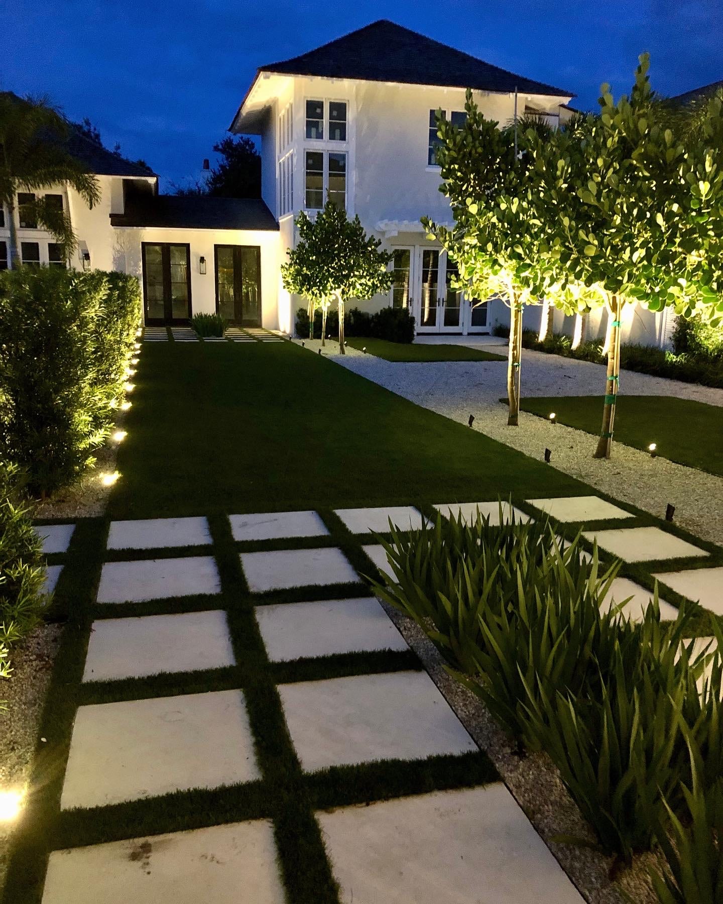 Landscape Lighting Installation Palm Beach, FL